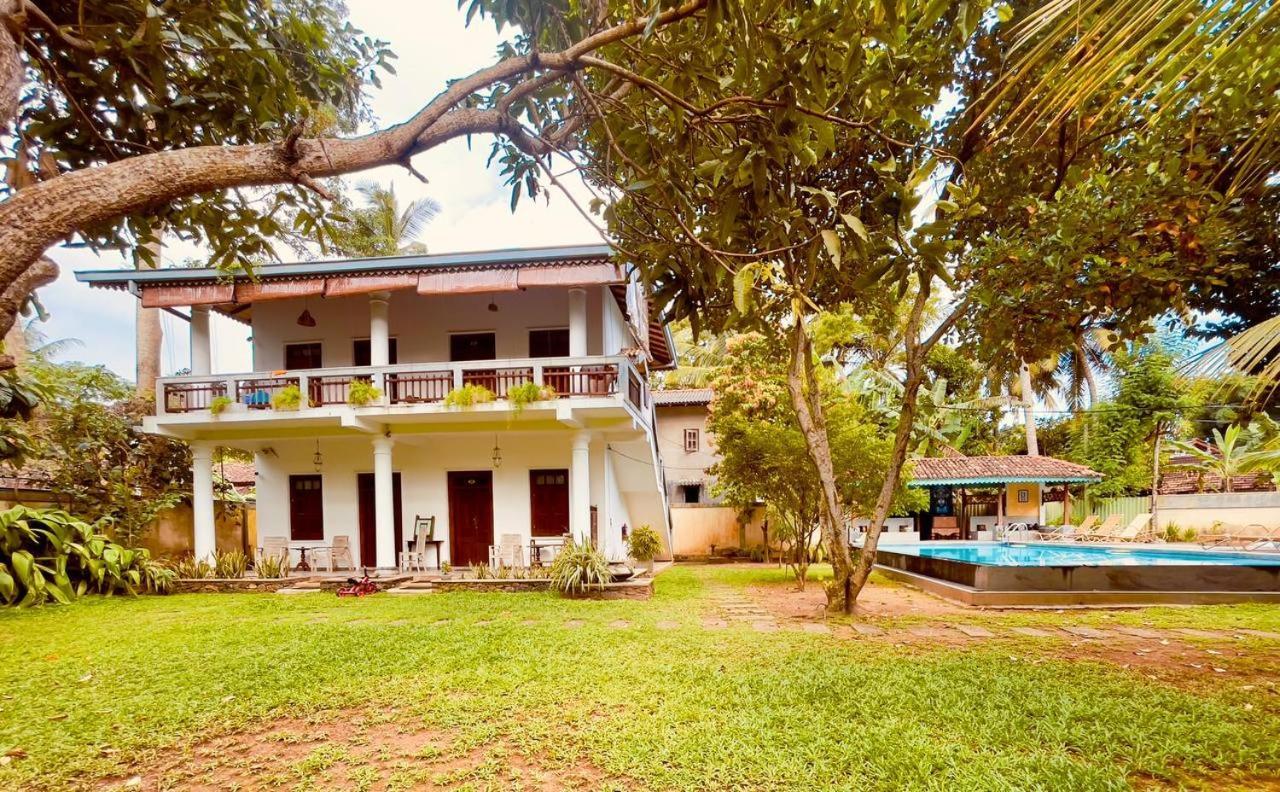 Relocted To Ahangama! Unawatuna Esterno foto