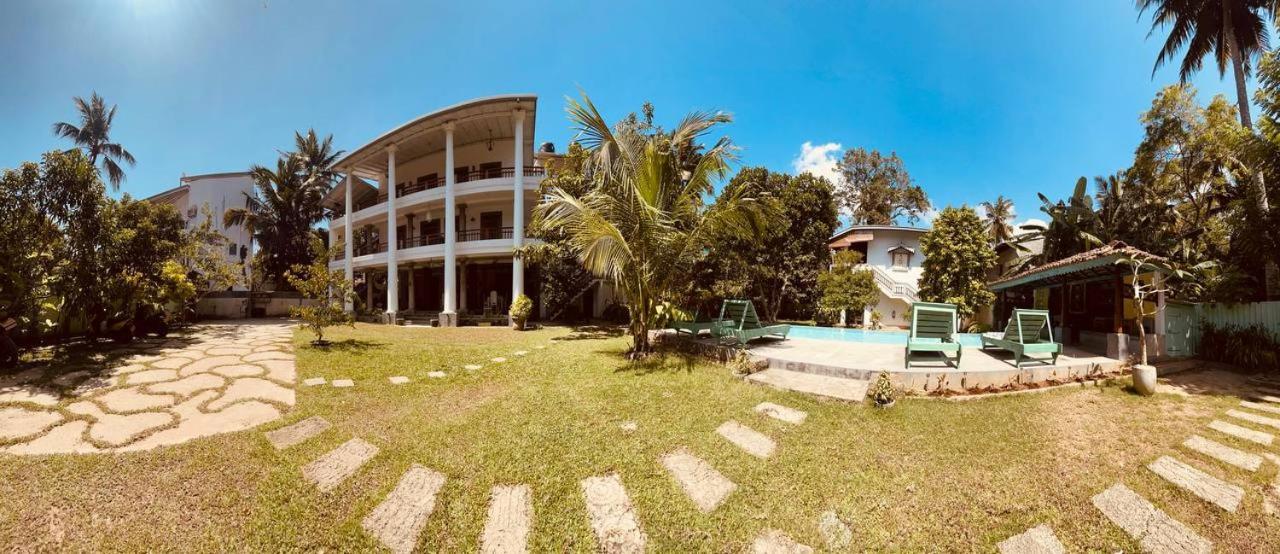 Relocted To Ahangama! Unawatuna Esterno foto